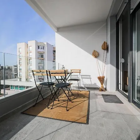 Allegro Exclusive 2 With Private Parking And Balcony Lägenhet