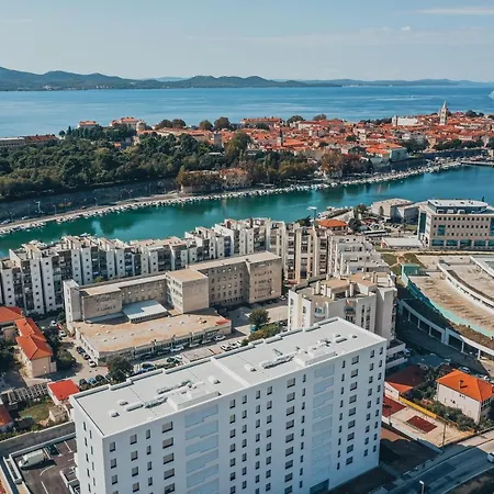 Apartment Allegro Exclusive 2 With Private Parking And Balcony *