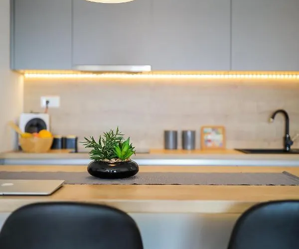 Allegro Exclusive 2 With Private Parking And Balcony * Zadar